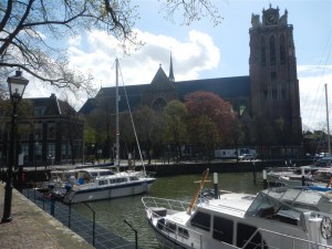 Im Hafen von Dordrecht (Maartensgat). Leider kann man uns mit der Webcam auf deren Homepage nicht sehen.