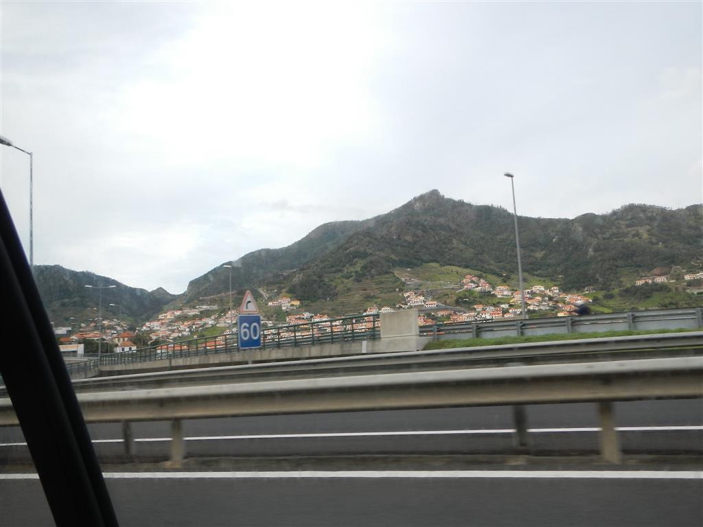 Mit dem Mietwagen auf Madeira unterwegs.