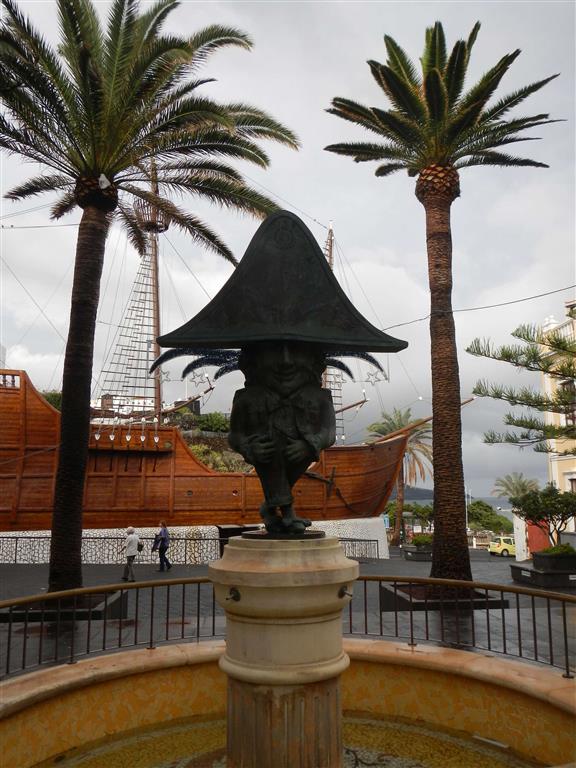 Brunnen in Santa Cruz de La Palma. Geschaffen von dem von La Palma stammenden Künstler Luis Morera, sie zeigt einen sogennanten "enano".