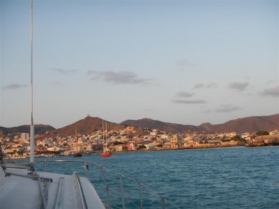 Blick vom Ankerplatz auf Mindelo