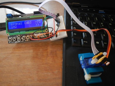 arduino steering the servo (no directional wlan antenna attached to servo so far)